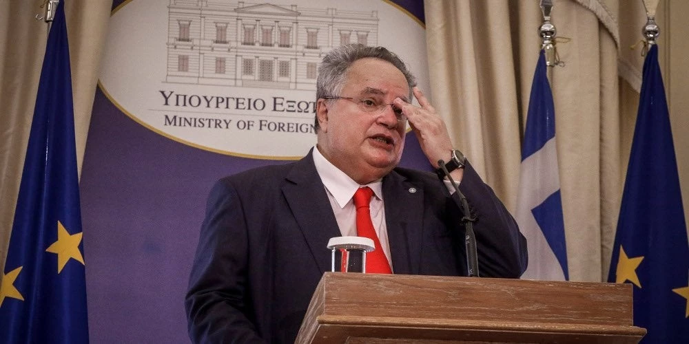 «Είμαι από πλούσια οικογένεια και δεν χρηματίζομαι» – Ο Κοτζιάς απαντά στις καταγγελίες για τον Σόρος